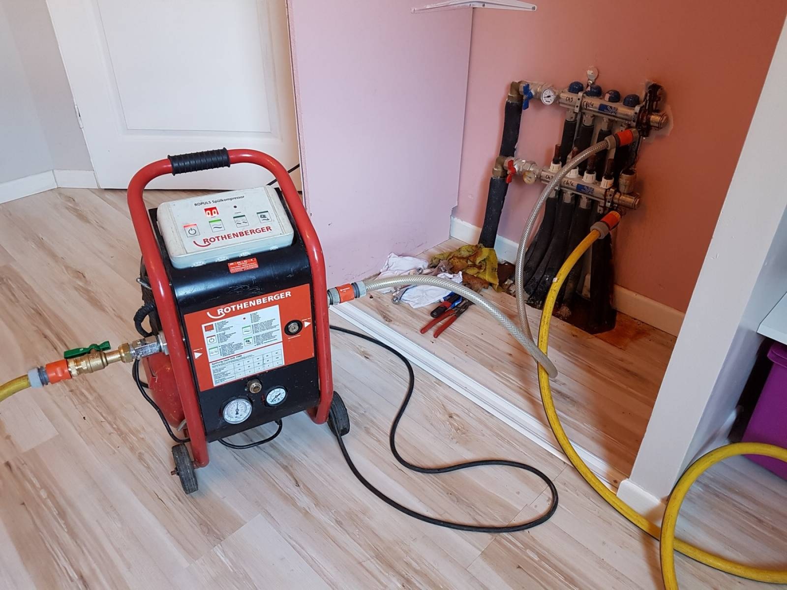 Ümraniye Namık Kemal Vaillant Hermetik Şofben Petek Temizliği